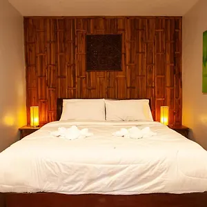 lanta-thai-homestay.koh-lantahotels.net/