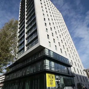Hotell New Kit