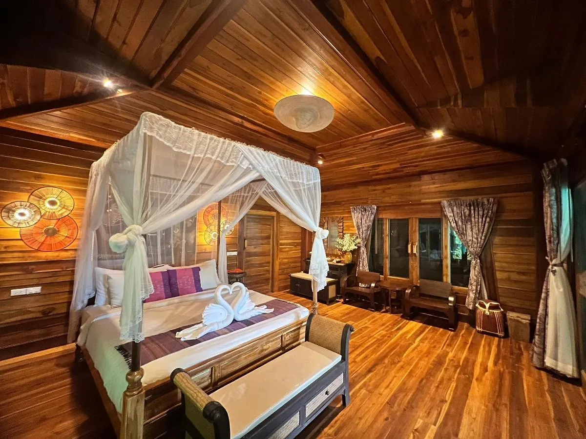 Viking Nature Resort Phi Phi Don