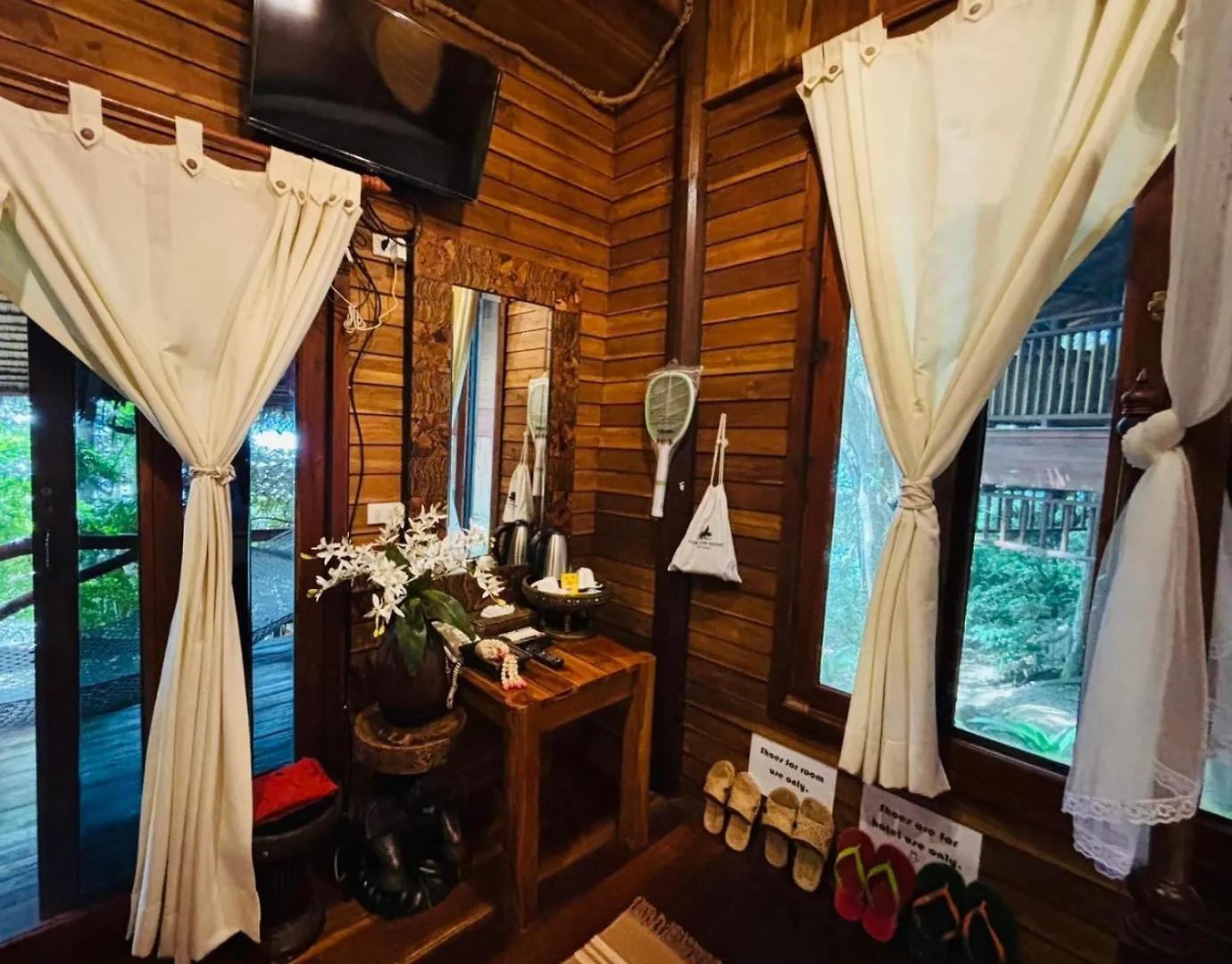 Viking Nature Resort Phi Phi Don 3*,